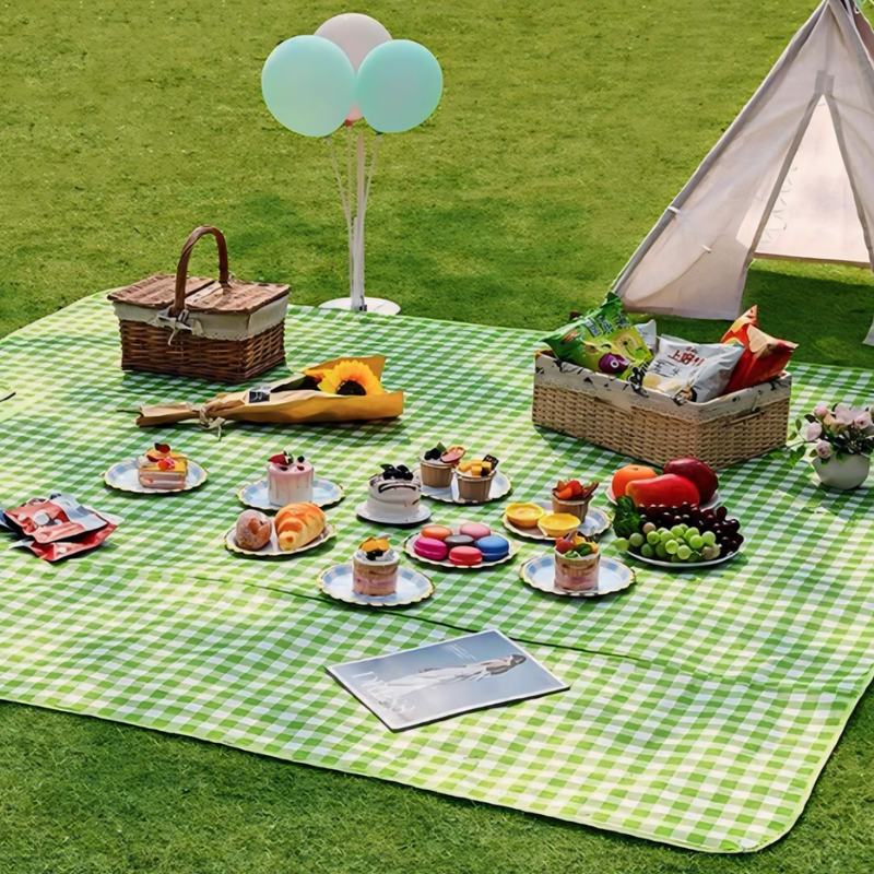 Eco-Friendly Waterproof Picnic Blanket